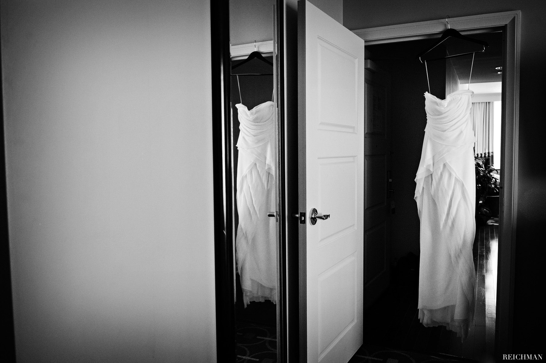 03_Joan_Pillow_Atlanta_Wedding_Gown